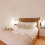 Luxurious Bright Flats - Ace Location