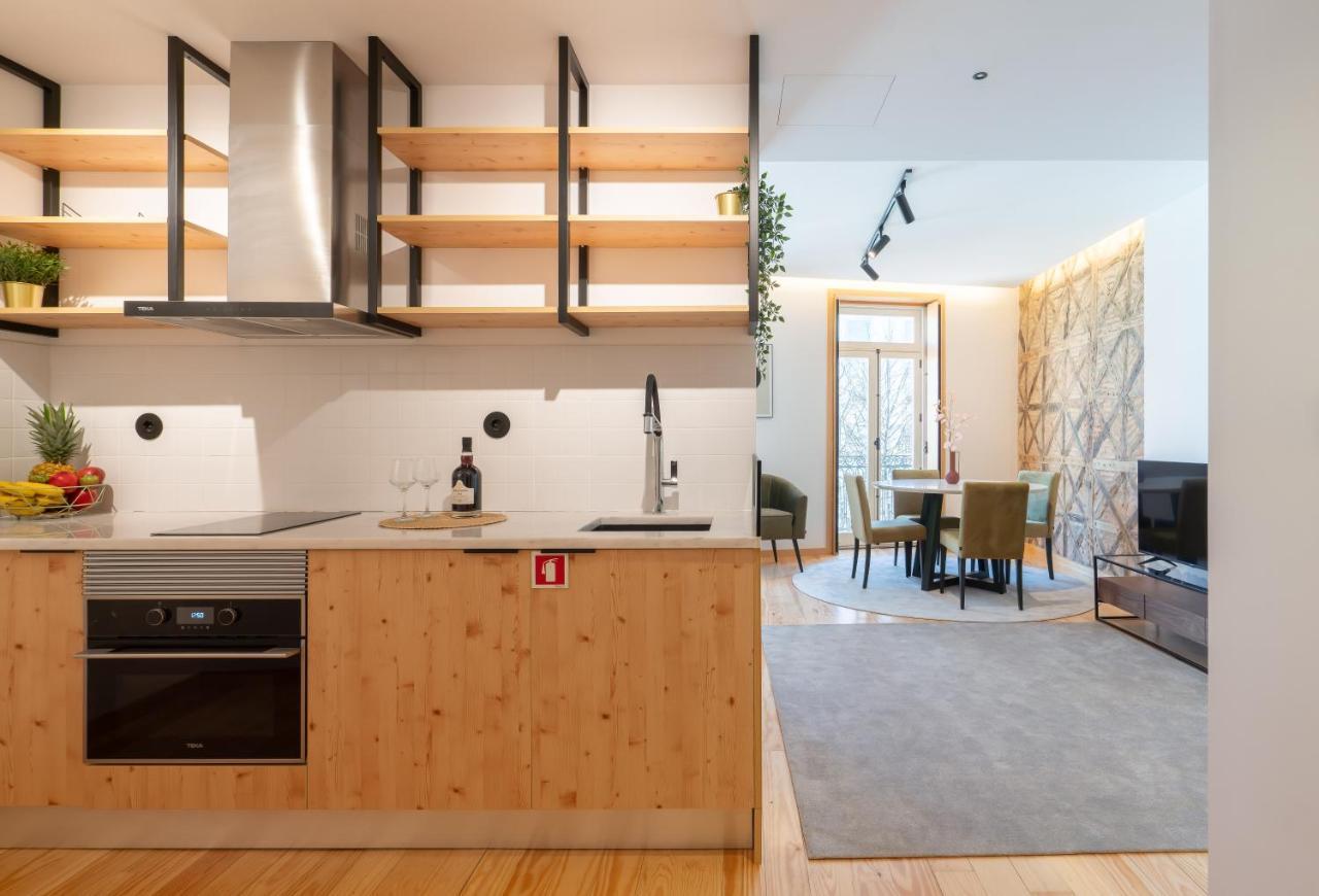 Luxurious Bright Flats - Ace Location * Oporto